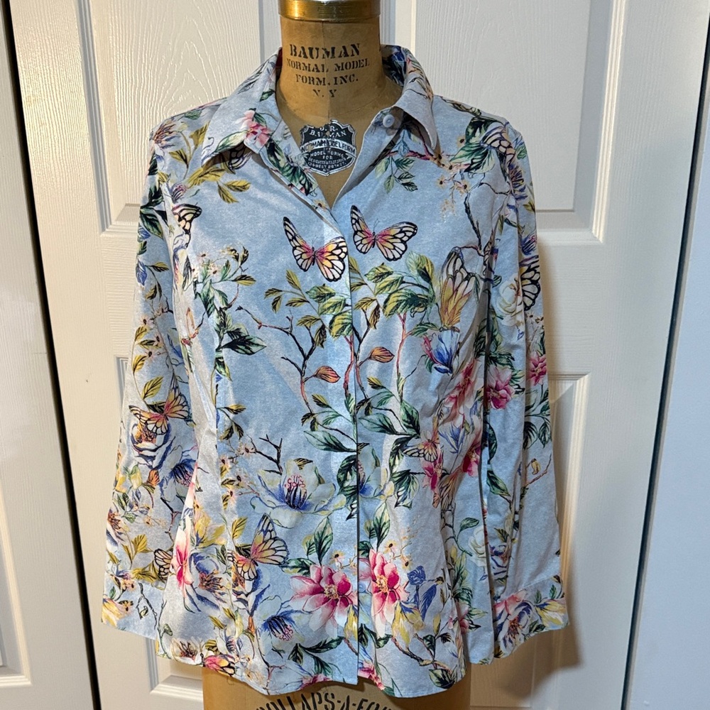Chico's Multicolor Floral Button Down Shirt